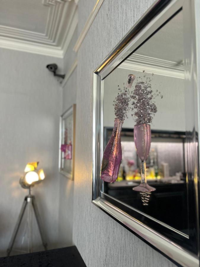 Mayfair Hotel Blackpool Buitenkant foto